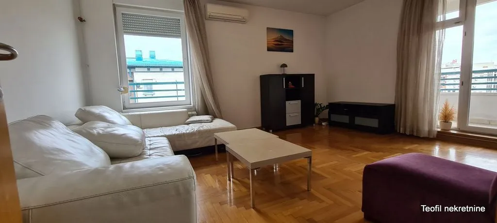 Izdavanje, trosoban stan, 98m², Arena, Novi Beograd Sve Podlokacije