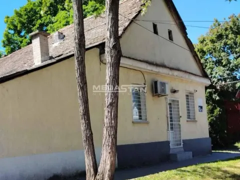 Kuća in Zemun Novi Grad