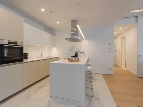 Prodaja, trosoban stan, 257m², Budva, Crna Gora - image 29