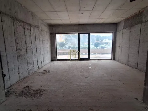 Rent, office space, 175m², City Kej, Podgorica - image 6