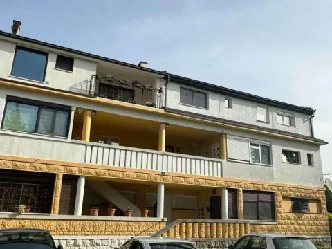 Izdavanje, jednosoban stan, 60m², Gorica C, Podgorica - image 11