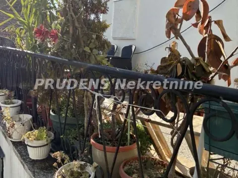 Prodaja, kuća, 61m², Crveni Krst, Beograd - image 8