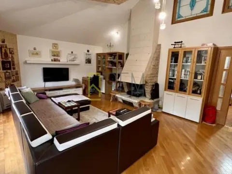 Sale, three bedroom apartment, 136m², Centar, Podgorica - image 5