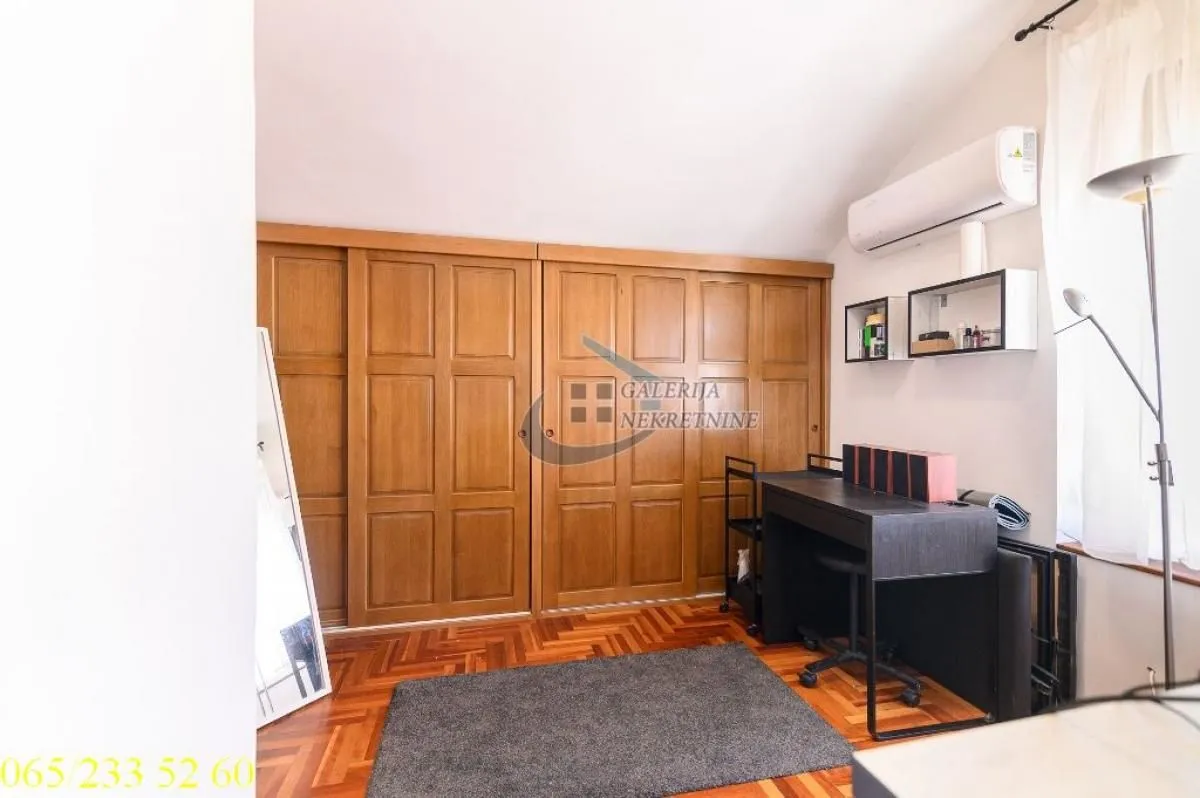 Sale, three bedroom apartment, 119m², Lekino Brdo, Voždovac Sve Podlokacije