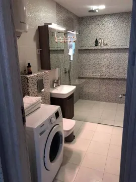 Rent, two bedroom apartment, 83m², Bečići, Budva - image 7