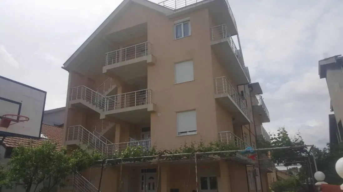 Rent, one bedroom apartment, 46m², Stari Aerodrom, Podgorica