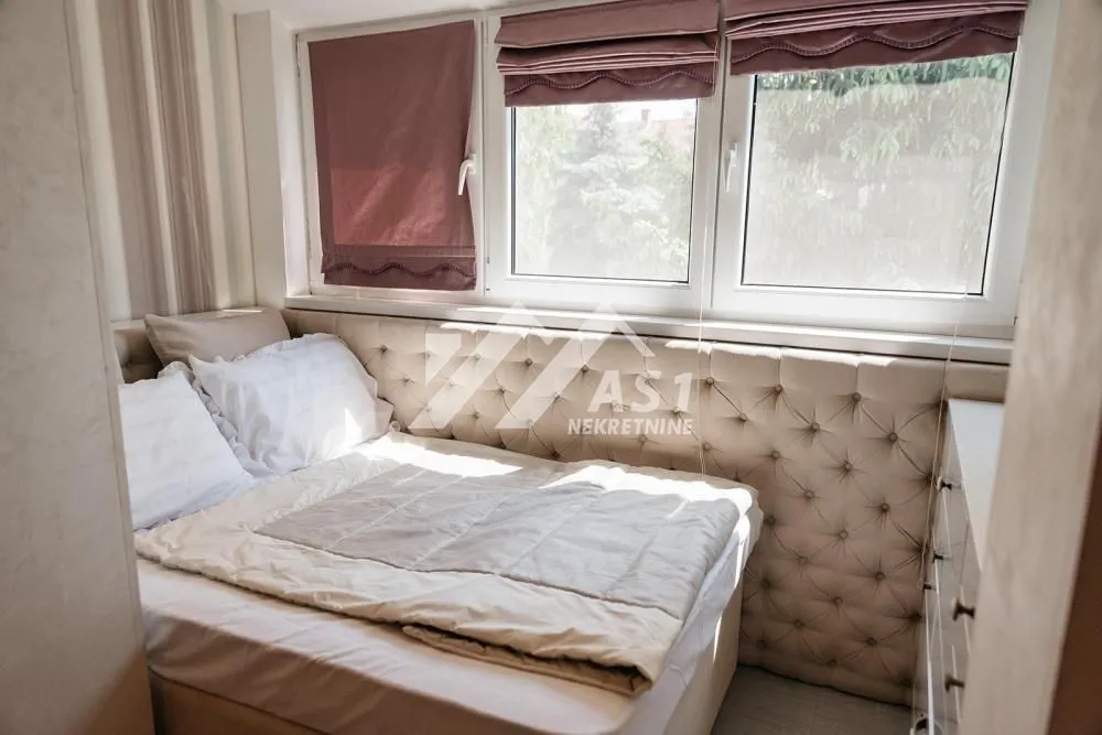 Izdavanje, četvorosoban stan, 120m², Lipov gaj, Novi Sad Sve Podlokacije