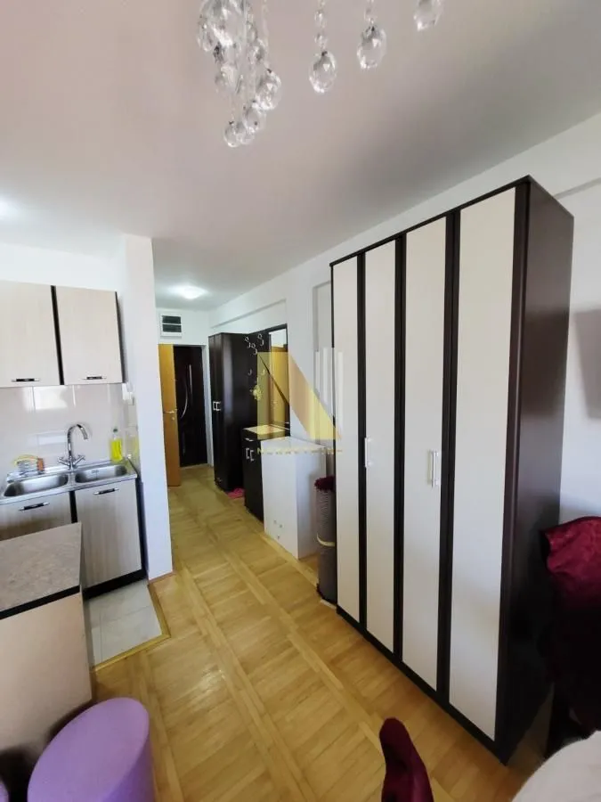 Prodaja, garsonjera, 24m², Salajka, Novi Sad Sve Podlokacije