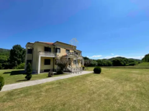 Prodaja, kuća, 600m2, Velje Brdo, Podgorica Prodaja, kuća, 600m2, Velje Brdo, Podgorica