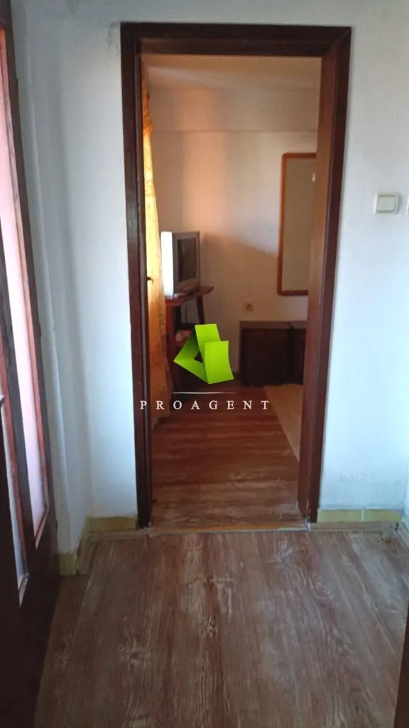 Prodaja, kuća, 66m², Gadžin Han, Srbija