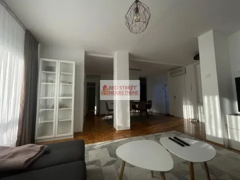 Izdavanje, četvorosoban stan, 89m², Beograd, Srbija - image 22