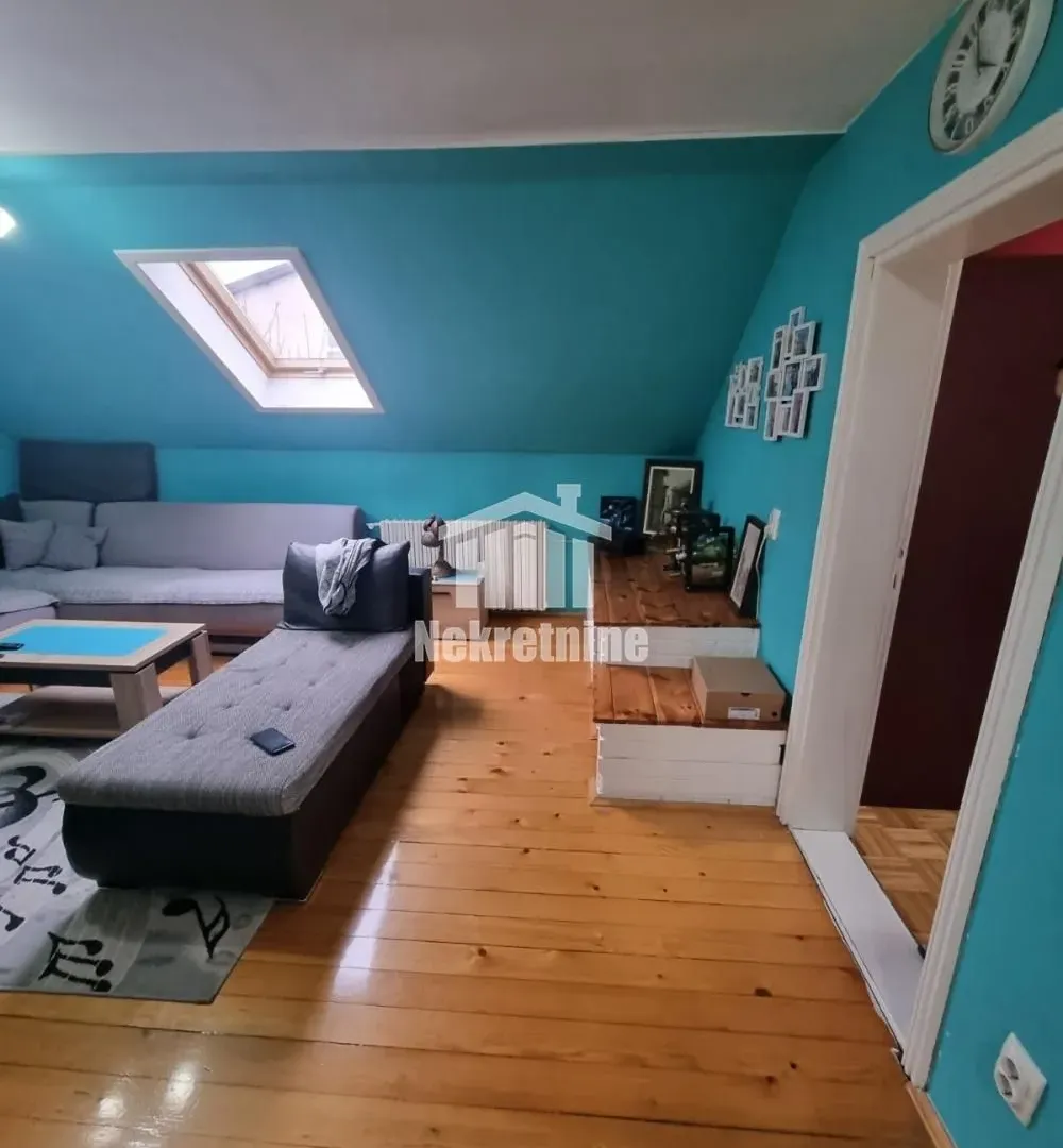 Sale, four bedroom apartment, 104m², Batajnica, Beograd