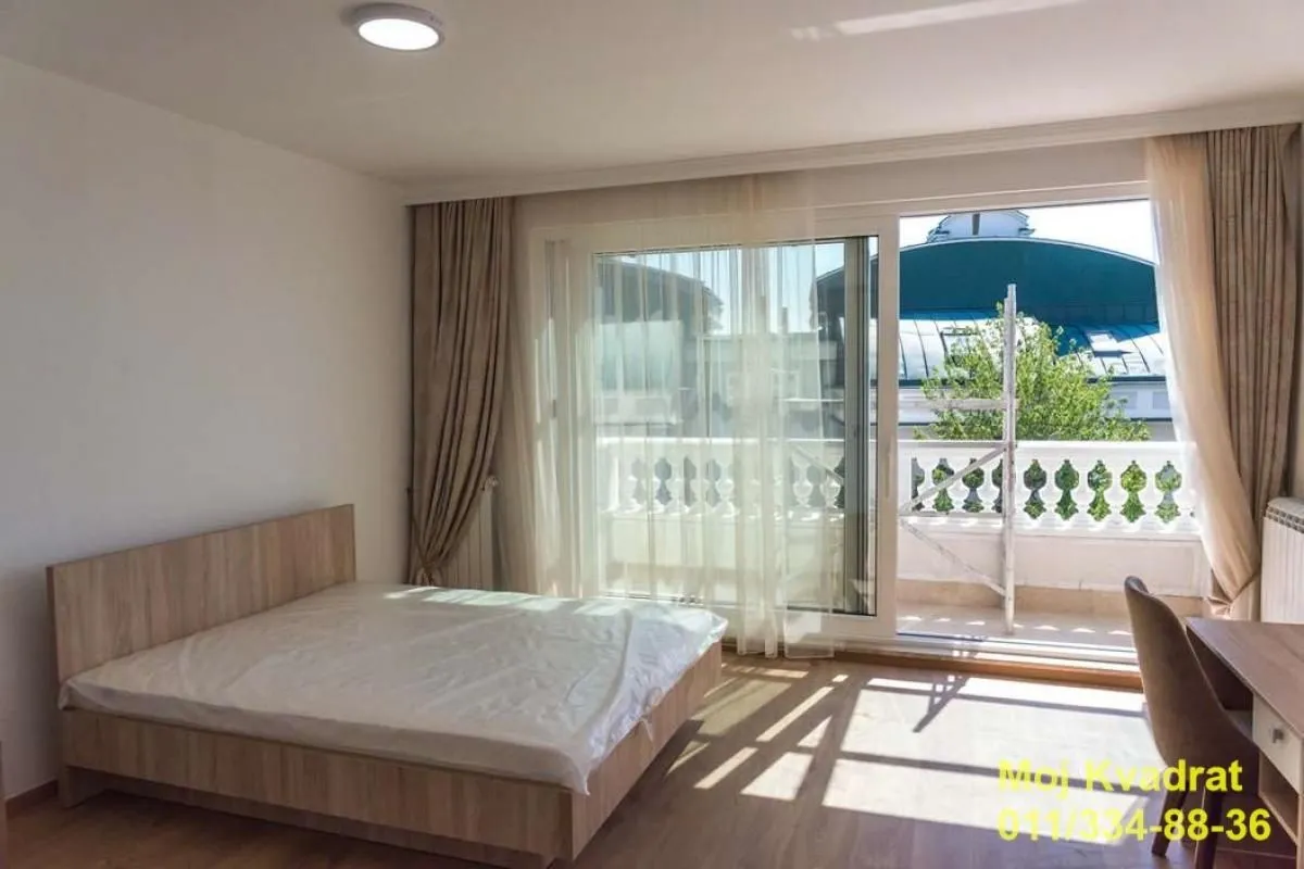 Izdavanje, kuća, 1400m², Savski Venac, Beograd