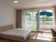 Izdavanje, kuća, 1400m², Savski Venac, Beograd - image 9