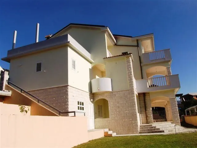Sale, house, 280m², Baošići, Herceg Novi