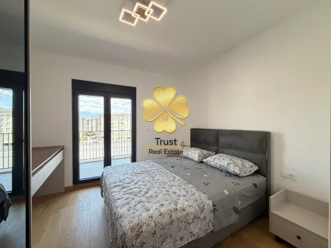 Rent, two bedroom apartment, 75m², Podgorica, Crna Gora - image 13