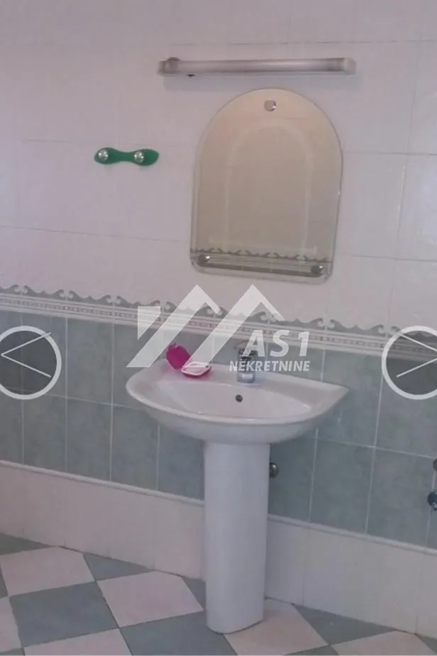 Rent, office space, 260m², Centar, Novi Sad