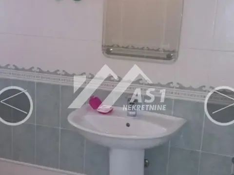 Rent, office space, 260m², Centar, Novi Sad - image 1