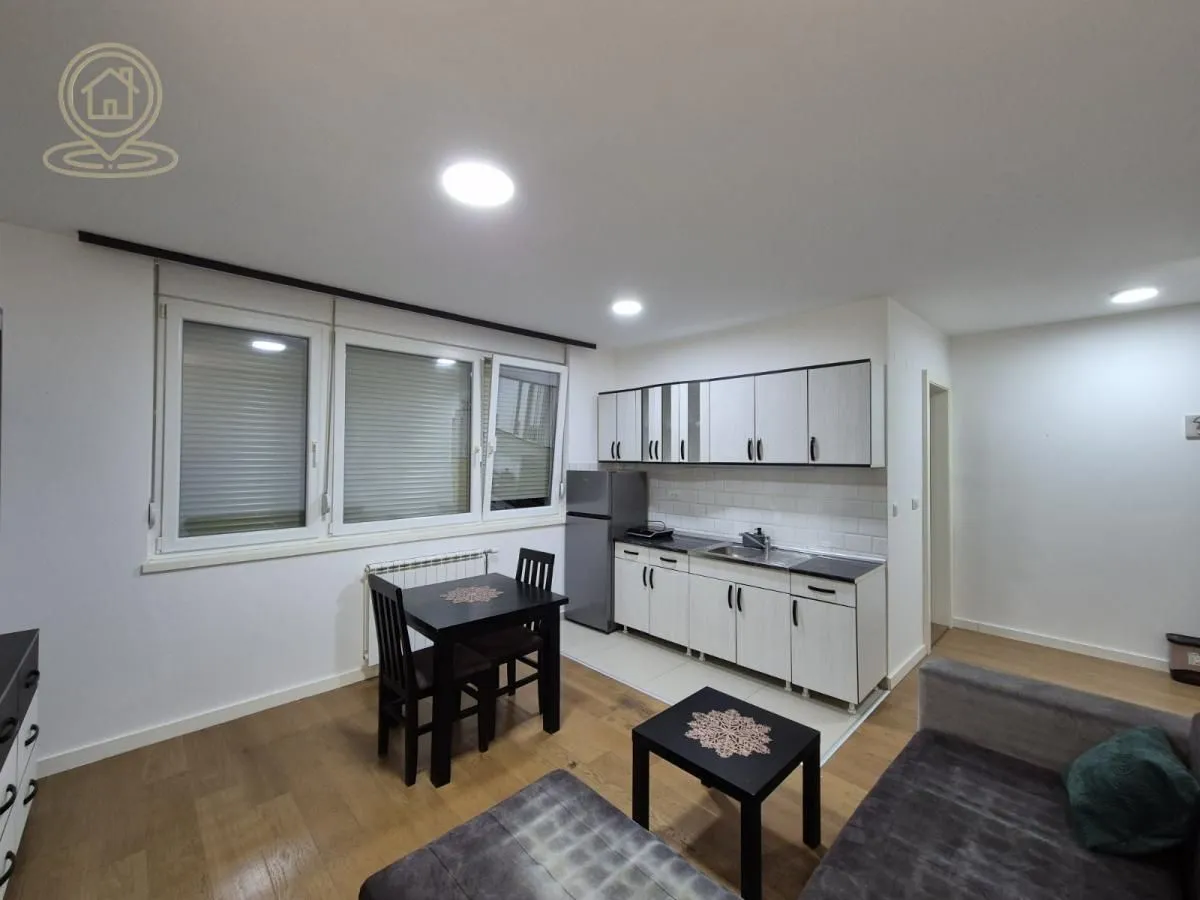 Rent, studio apartment, 29m², Sajmište, Novi Sad