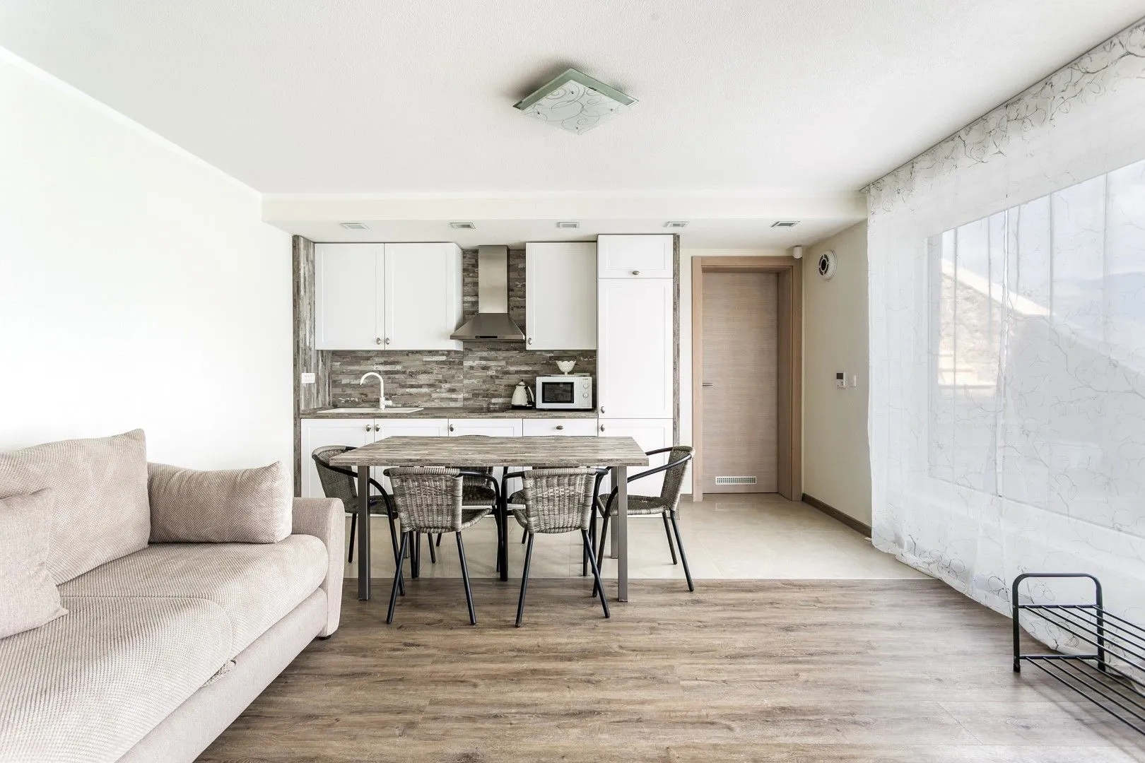 Prodaja, kuća, 240m², Krašići, Tivat