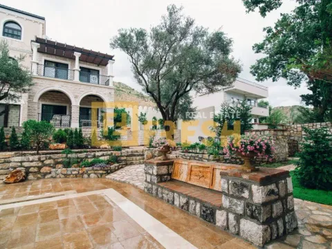 Prodaja, kuća, 550m², Budva, Crna Gora - image 2