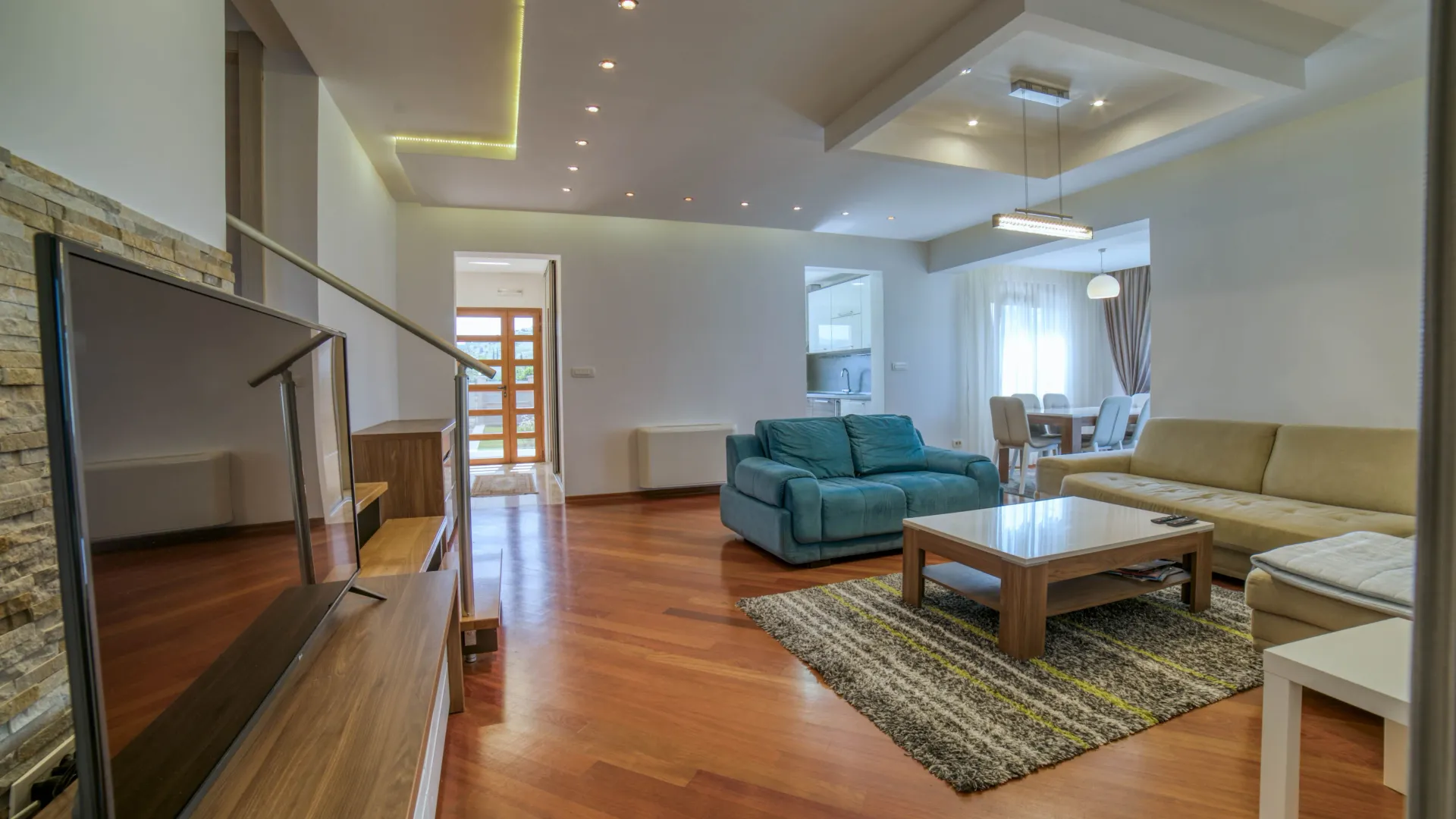 Rent, house, 170m², Zabjelo, Podgorica