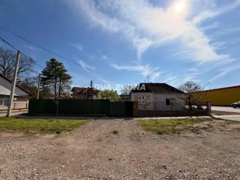 Kuća in Čortanovci