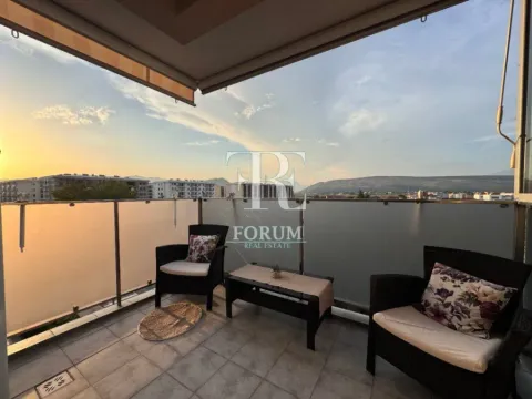 Izdavanje, jednosoban stan, 55m², City Kvart, Podgorica - image 11