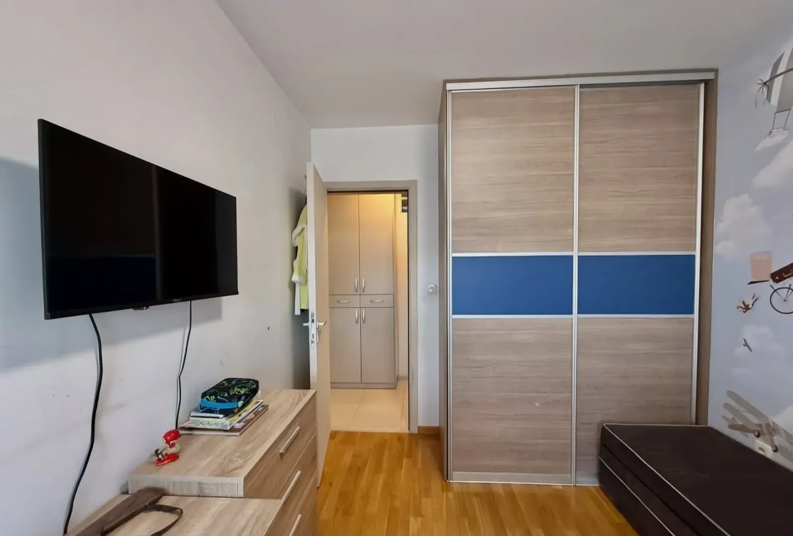 Prodaja, trosoban stan, 78m², Stari Aerodrom, Podgorica