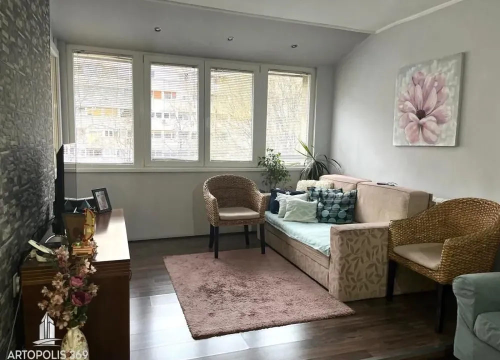 Prodaja, dvosoban stan, 71m², Novi Beograd Blok 37, Novi Beograd Sve Podlokacije