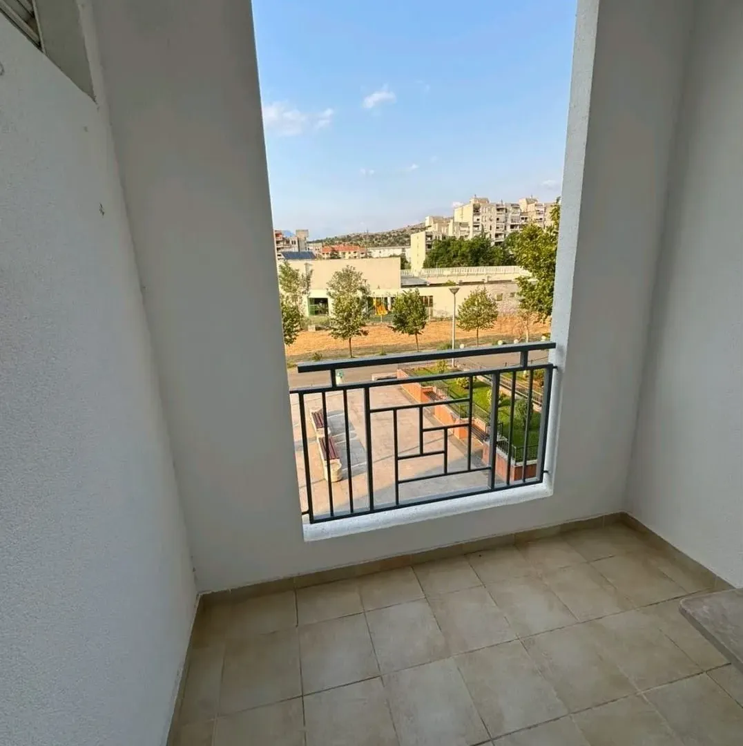 Izdavanje, garsonjera, 26m², Blok 6, Podgorica