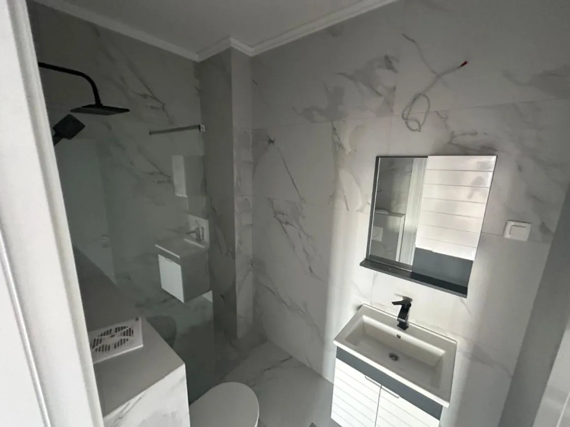 Prodaja, jednosoban stan, 39m², Central Point, Podgorica