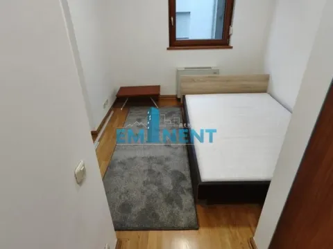 Izdavanje, četvorosoban stan, 115m², Kalenić Pijaca, Vračar Sve Podlokacije - image 12
