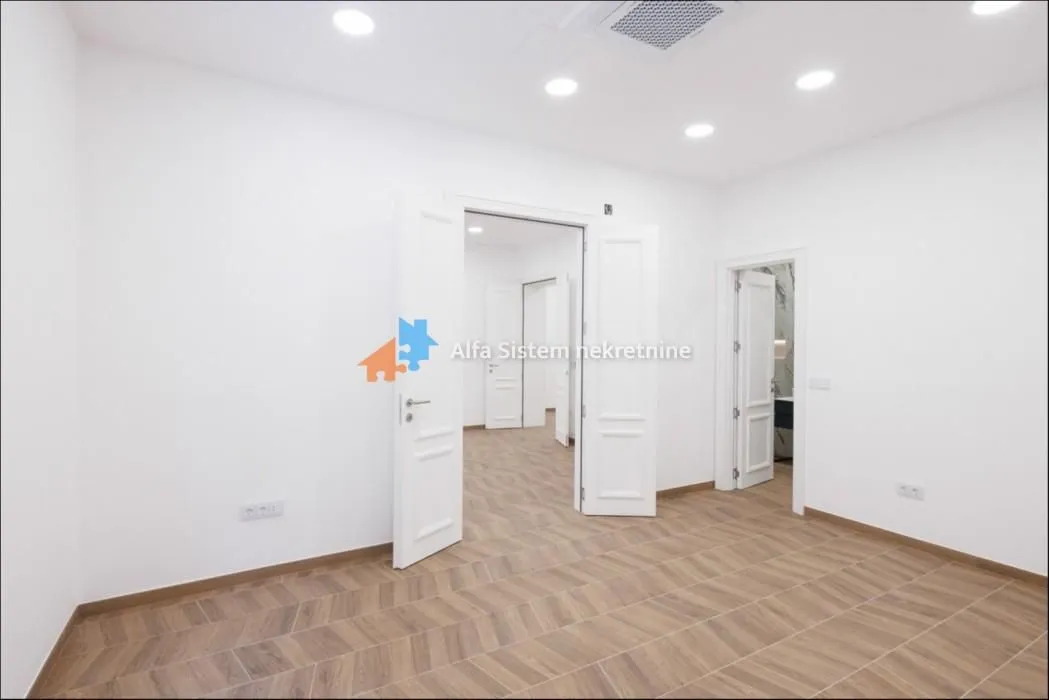 Rent, apartment, 121m², Stari Grad, Beograd