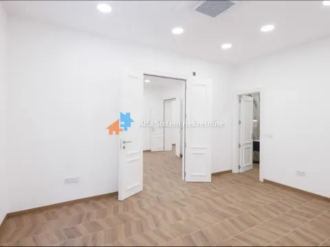 Rent, apartment, 121m², Stari Grad, Beograd - image 7
