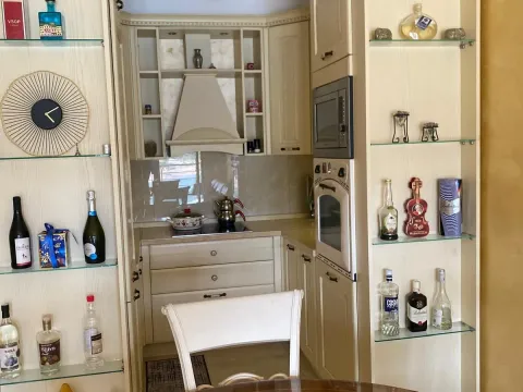 Prodaja, stan, 84m², Budva, Crna Gora - image 7