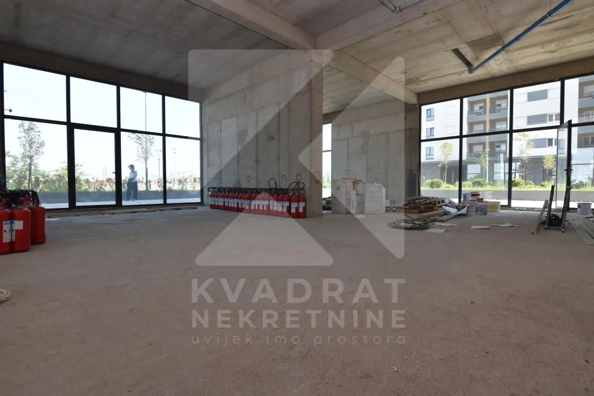 Rent, office space, 282m², Stari Aerodrom, Podgorica