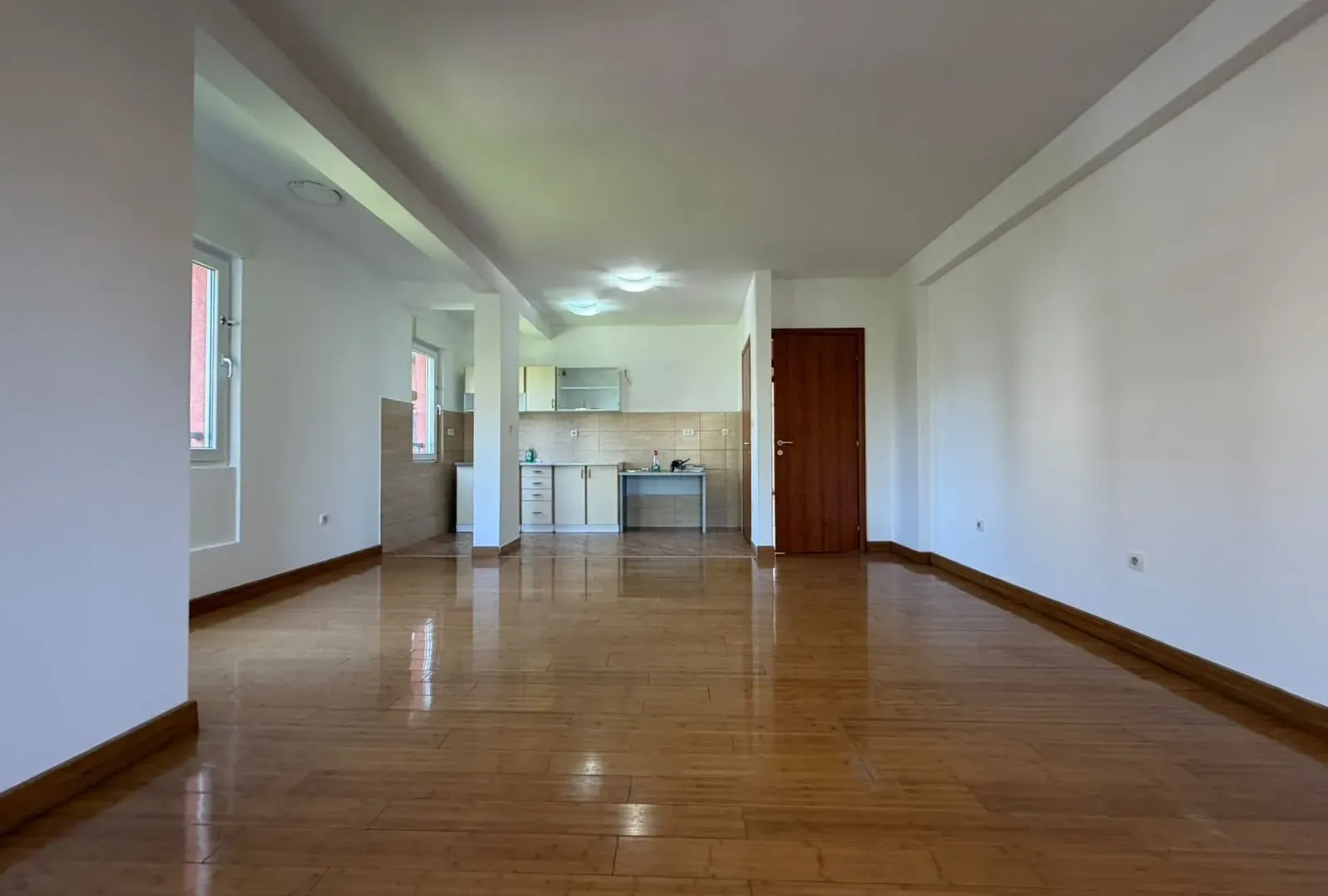 Rent, four bedroom apartment, 109m², Vezirov Most, Podgorica