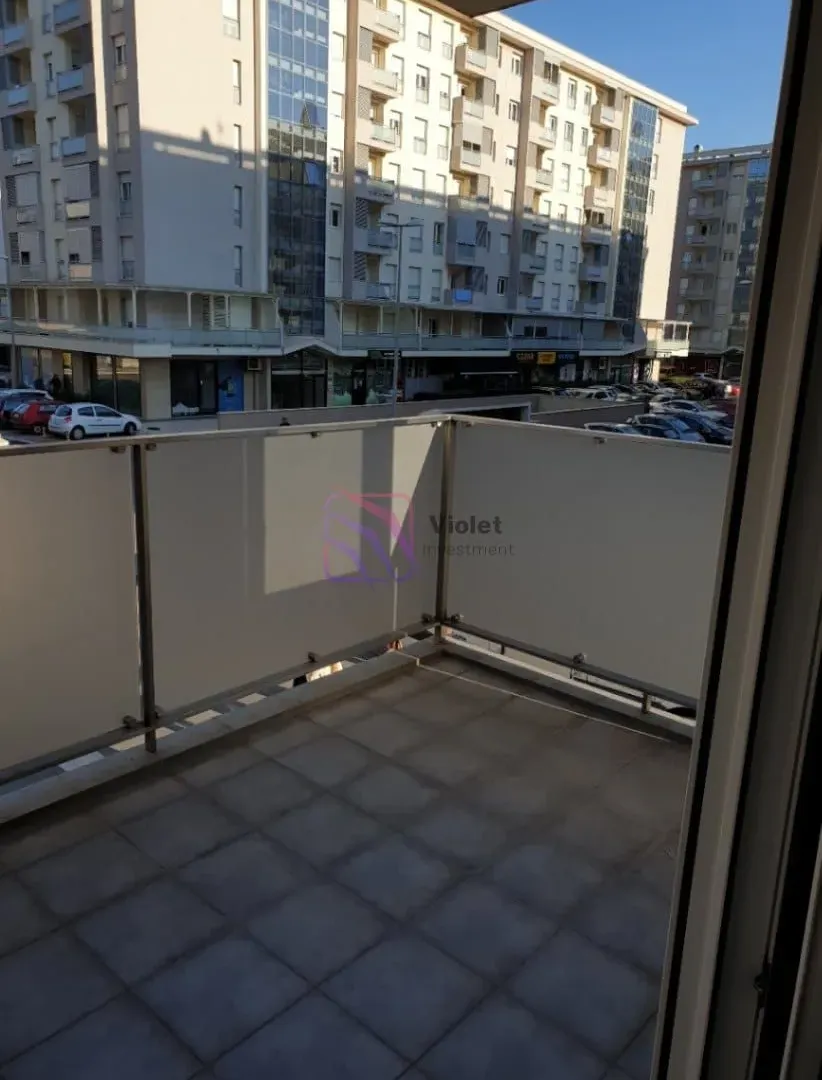 Rent, two bedroom apartment, 73m², City Kvart, Podgorica