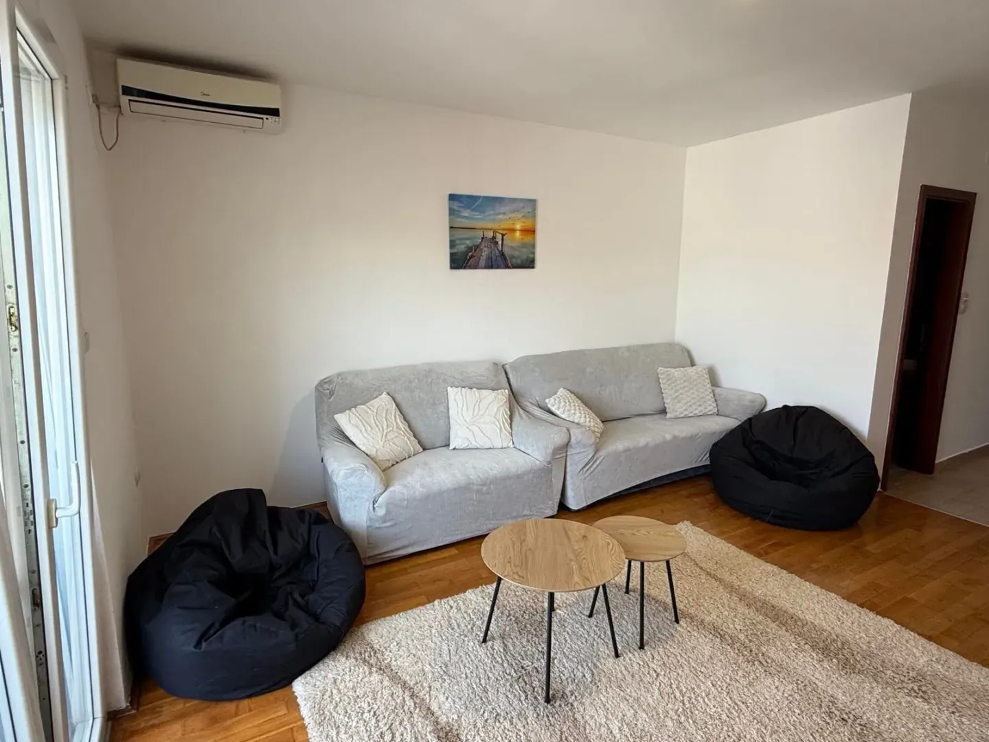 Izdavanje, garsonjera, 33m², Zagorič, Podgorica