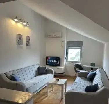 Rent, one bedroom apartment, 40m², Stari Aerodrom, Podgorica