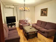 Izdavanje, četvorosoban stan, 105m², Vračar Sve Podlokacije, Beograd - image 1