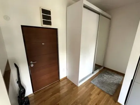 Sale, one bedroom apartment, 46m², Miljakovac, Rakovica - image 8