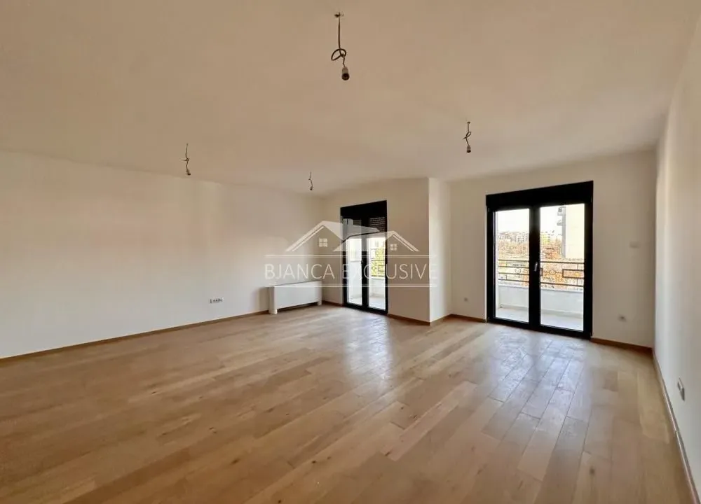 Prodaja, četvorosoban stan, 88m², Autokomanda, Voždovac Sve Podlokacije