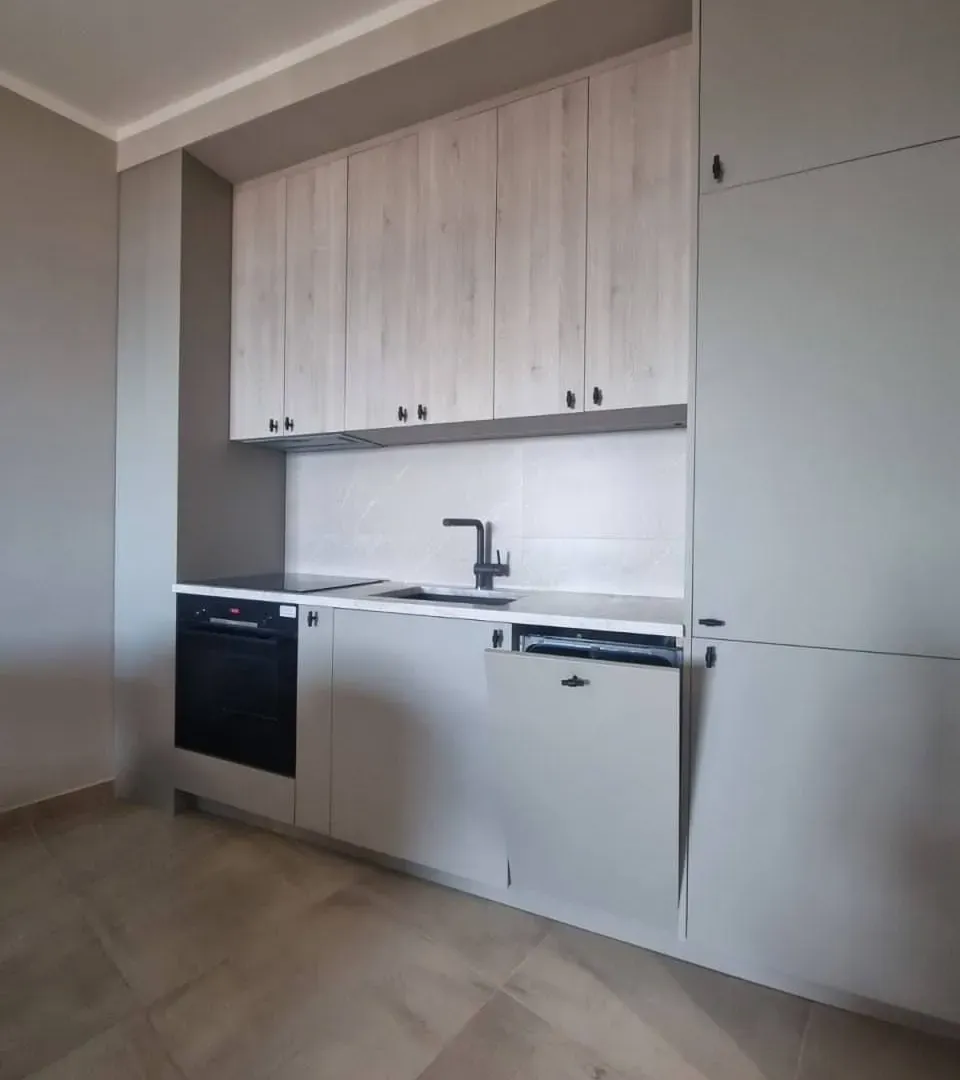 Rent, one bedroom apartment, 44m², Bečići, Budva