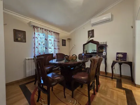 Sale, house, 180m², Zlatica, Podgorica - image 15