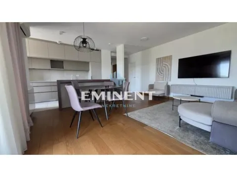 Rent, four bedroom apartment, 98m², Južni Bulevar, Vračar Sve Podlokacije - image 6