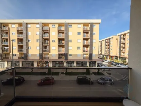 Izdavanje, jednosoban stan, 45m², City Kvart, Podgorica - image 11