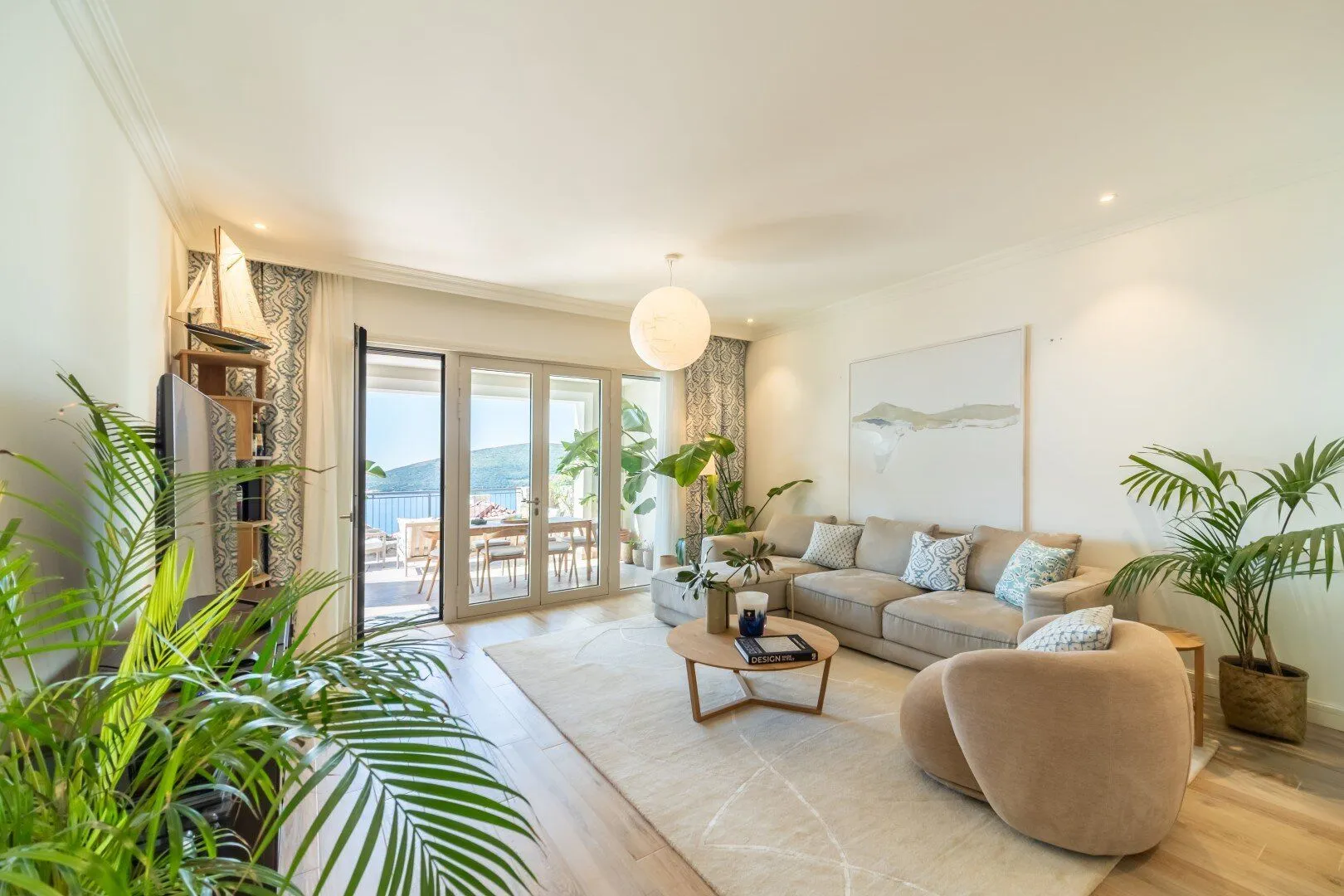Prodaja, dvosoban stan, 105m², Luštica Bay, Tivat