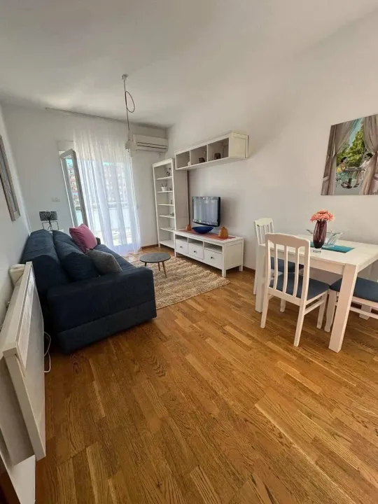 Rent, one bedroom apartment, 50m², City Kvart, Podgorica